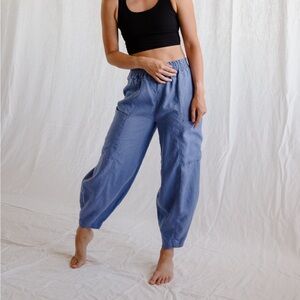 Cedar & Vine Charcoal Linen Pants